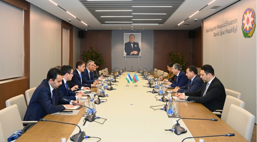 azerbaycan-ve-ozbekistan-arasinda-siyasi-meslehetleshmeler-kechirilib