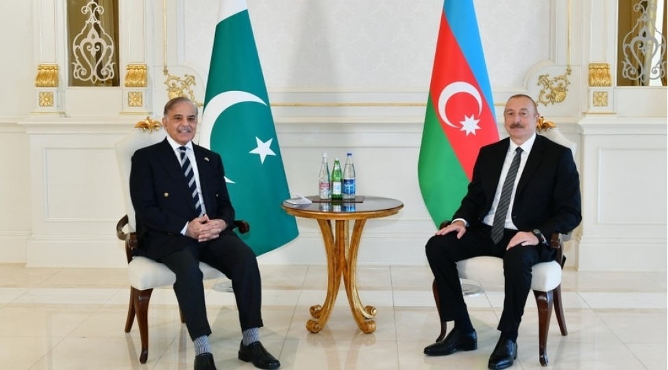 prezident-ilham-eliyevin-pakistanin-bash-naziri-ile-tekbetek-gorushu-olub-yenilenib