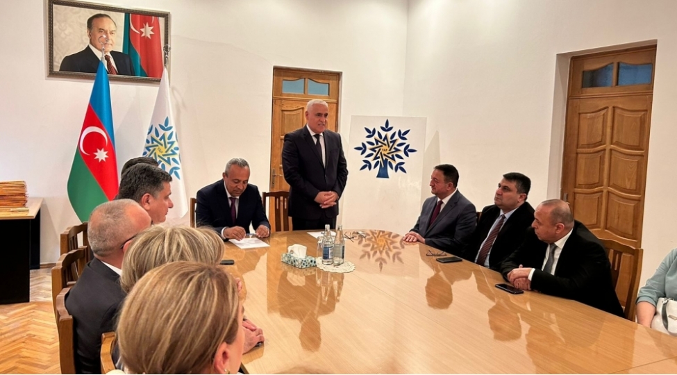xetai-rayonunda-tibb-ishchilerinin-peshe-bayrami-munasibetile-tedbir-kechirildi-foto