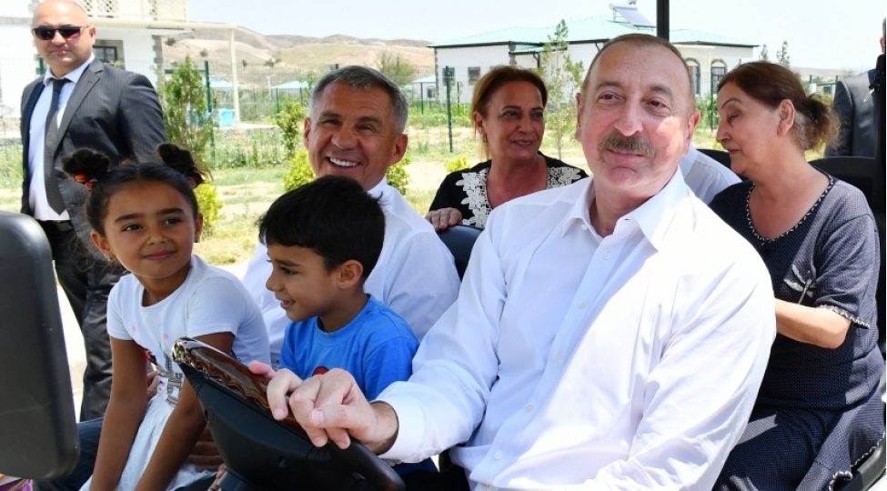 azerbaycan-prezidenti-ilham-eliyev-ve-tataristanin-reisi-rustem-minnixanov-zengilan-rayonunun-agali-kendinde-olublar