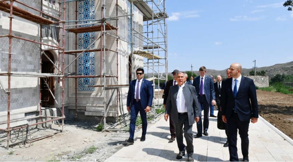 rustem-minnixanov-zengilan-sheherinde-gorulen-ishlerle-tanish-olub