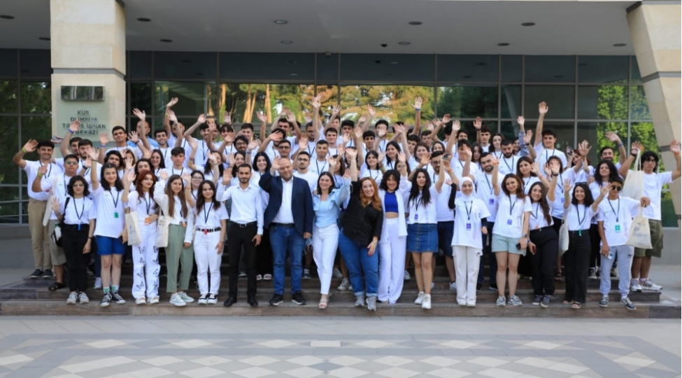 gencler-uchun-reqemsal-bacariqlar-dushergesine-start-verilib-foto