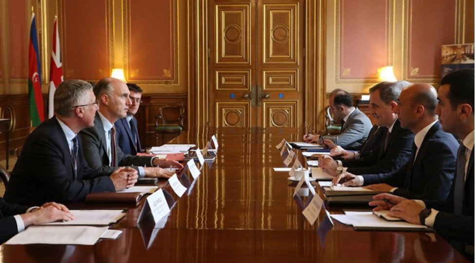 azerbaycan-birleshmish-kralliq-arasinda-strateji-dialoqun-iclasi-kechirilib