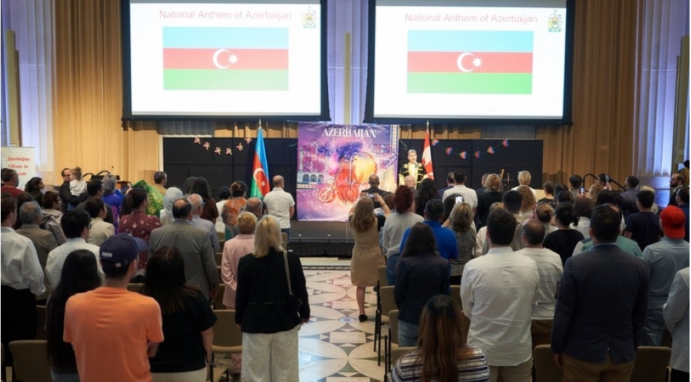 kanadanin-bash-naziri-azerbaycanli-icmasina-muraciet-unvanlayib-foto