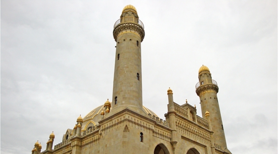 teze-pir-mescidinde-bayram-namazi-qilinir