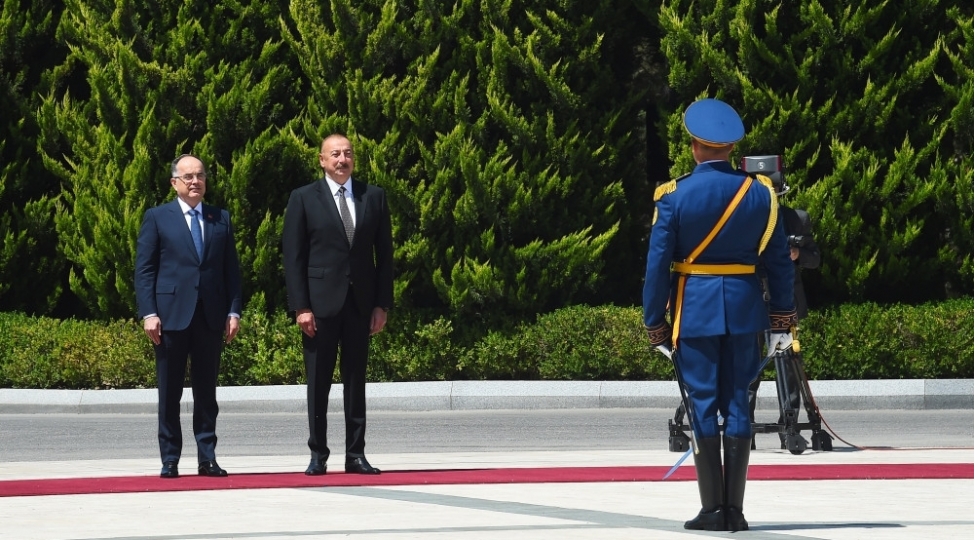 albaniya-prezidentinin-resmi-qarshilanma-merasimi-olub-foto