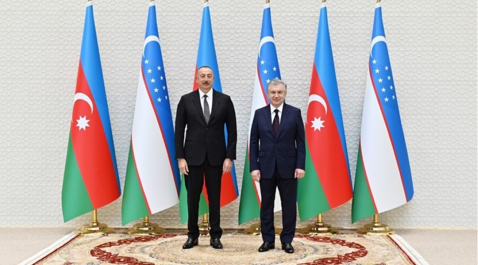 prezident-ilham-eliyev-shavkat-mirziyoyevi-tebrik-edib