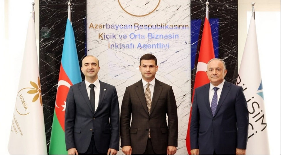 azerbaycan-kob-lari-bilishim-vadisinin-imkanlarindan-istifade-ede-bilecekler-foto