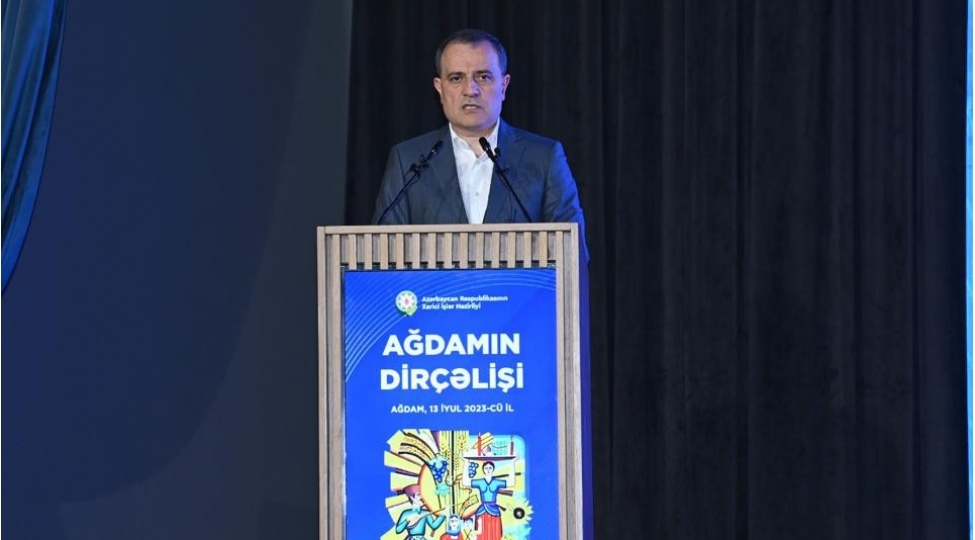 agdamin-ermenistan-terefinden-dagidilmasi-azerbaycana-qarshi-etnik-nifret-ve-dozumsuzluk-siyasetinin-terkib-hissesidir
