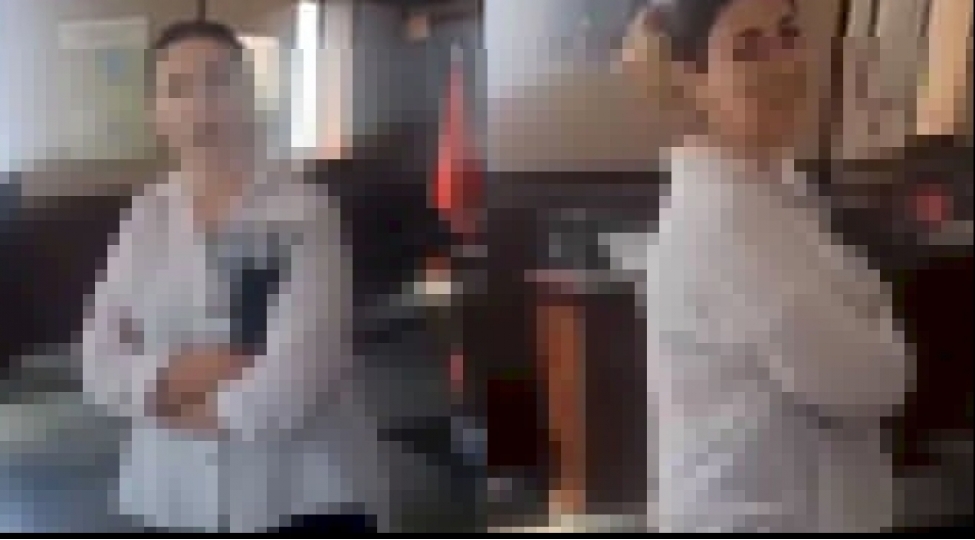 naxchivanda-muzey-ishchisi-turisti-tehqir-etdi-ishden-qovuldu-video