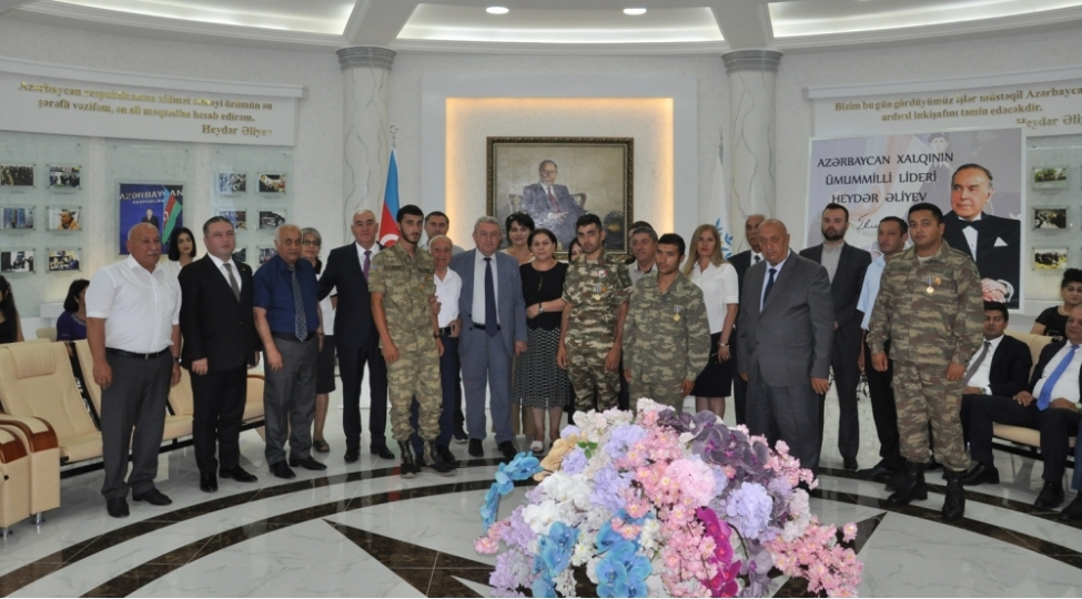 yap-pirallahi-rayon-teshkilatinin-tesis-edilmesinin-10-cu-ildonumu-qeyd-olunub-foto