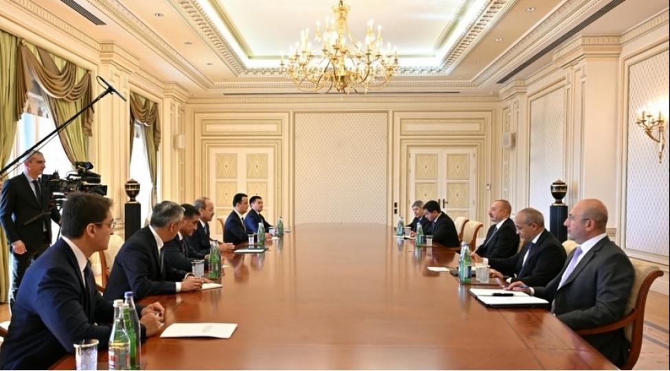 prezident-ilham-eliyev-ozbekistanin-bash-nazirini-qebul-edib