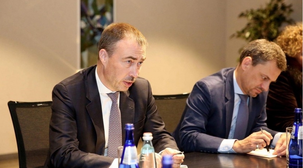 ai-nin-cenubi-qafqaz-uzre-xususi-numayendesinin-mandati-uzadilib