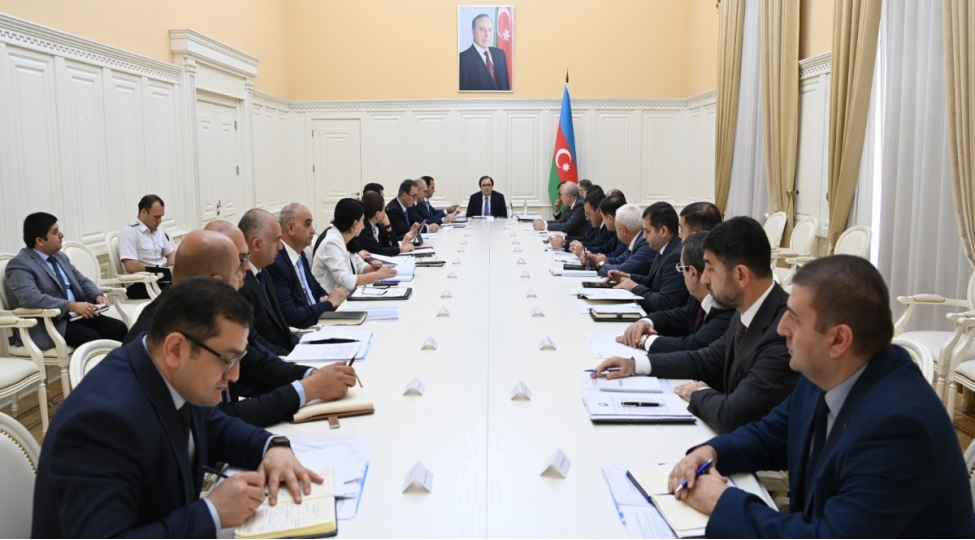 naxchivanin-sosial-iqtisadi-inkishafina-dair-dovlet-proqrami-ile-bagli-iclas-kechirilib