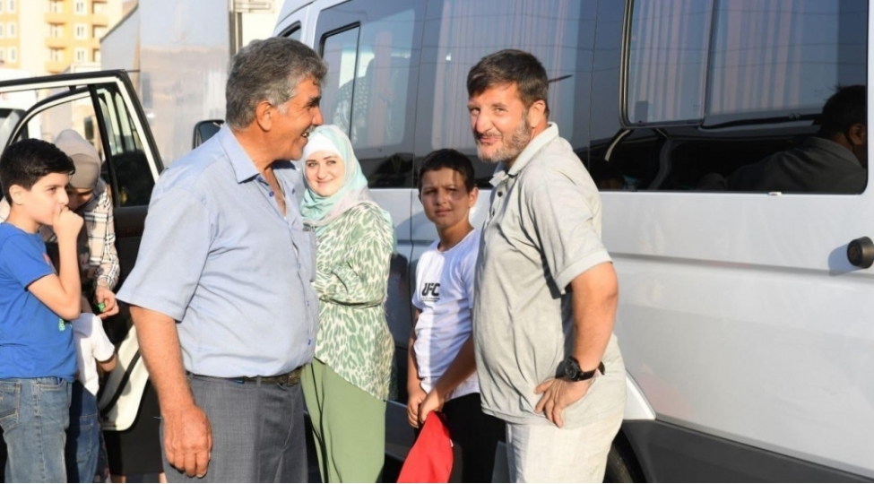 indiyedek-lachin-sheherine-133-aile-qayidib