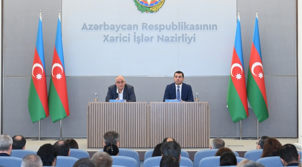 ermenistan-heqiqeten-azerbaycanin-erazi-butovluyunu-destekleyirse