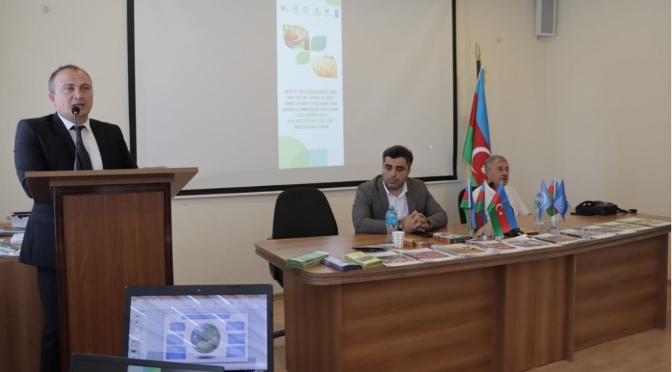 fermerler-iqlim-deyishikliyine-uygunlashma-movzusunda-maariflendirilib
