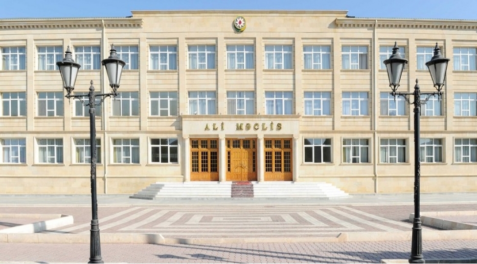 naxchivanin-budce-layihesi-ali-meclisin-novbedenkenar-sessiyasina-teqdim-olunub