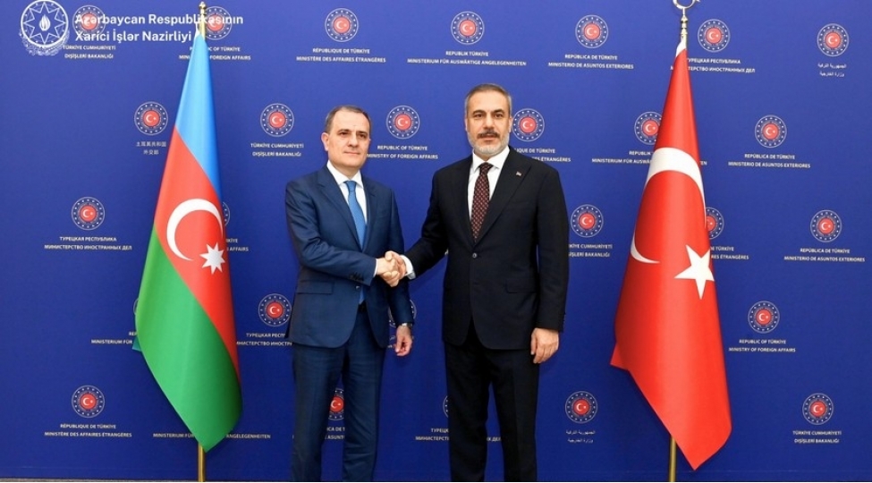 ceyhun-bayramov-ankarada-turkiyeli-hemkari-ile-gorushub-foto