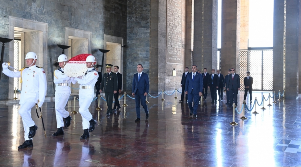 ceyhun-bayramovun-turkiyeye-seferi-bashlayib-foto