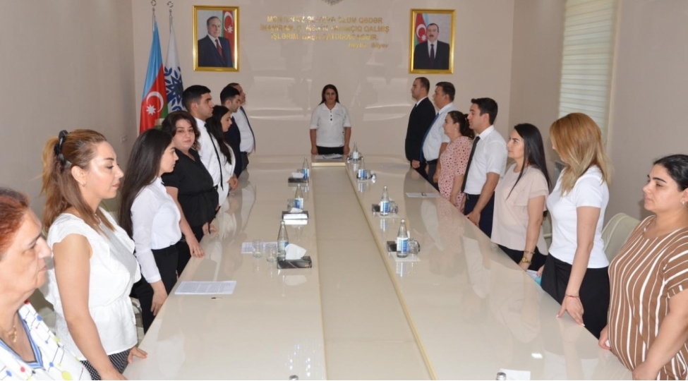 kurdemirde-heyder-eliyev-ve-azerbaycan-dili-movzusunda-deyirmi-masa-kechirilib