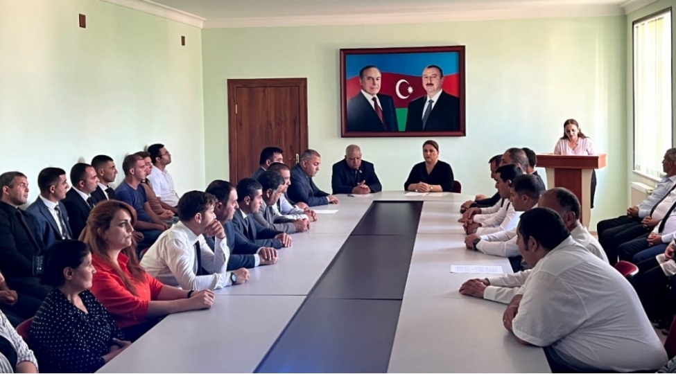 heyder-eliyev-ve-azerbaycan-dili-adli-tedbir-kechirilib-foto