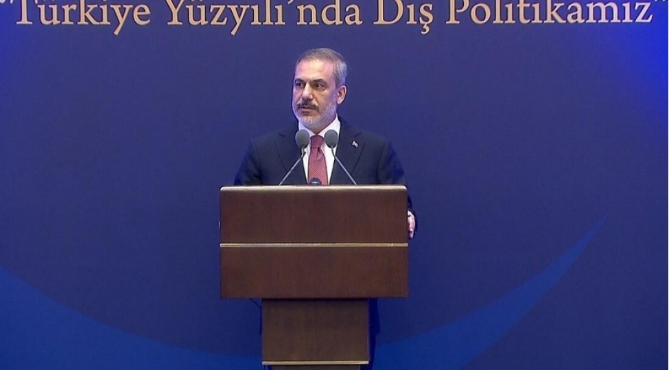 turkiye-ile-ermenistan-ve-ermenistanla-azerbaycan-arasinda-normallashma-prosesi-paralel-davam-edir-xin-bashchisi