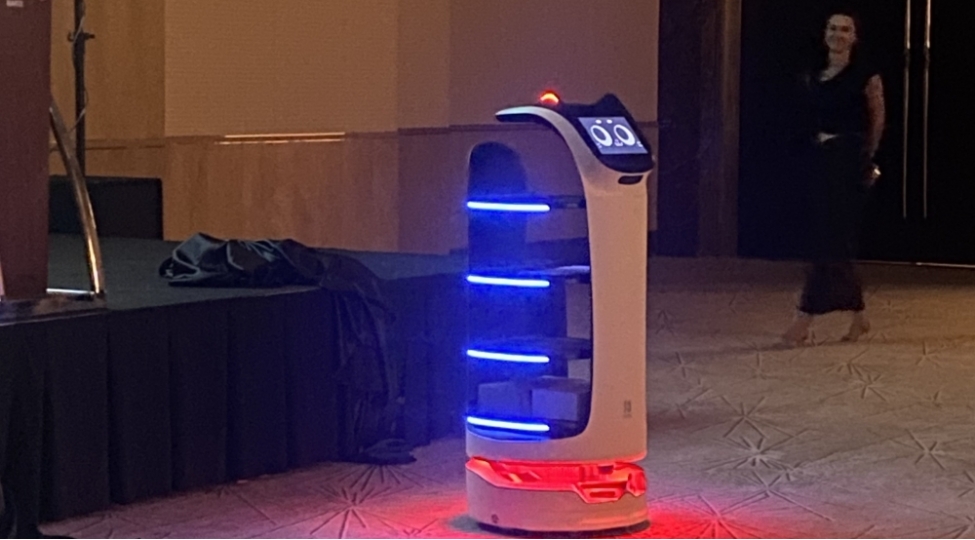 robotlashdirilmish-reklam-helleri-neler-ved-edir-foto