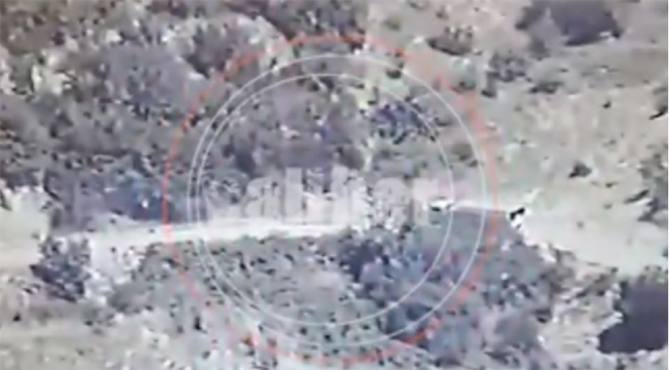 qarabagdaki-ermeni-quldurlari-sulhmeramlilarin-chetiri-altinda-doyush-postlarina-destek-vasiteleri-dashiyir-video