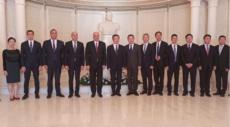 sumqayit-ve-chunchin-sheherleri-arasinda-elaqelerin-perspektivleri-muzakire-olunub