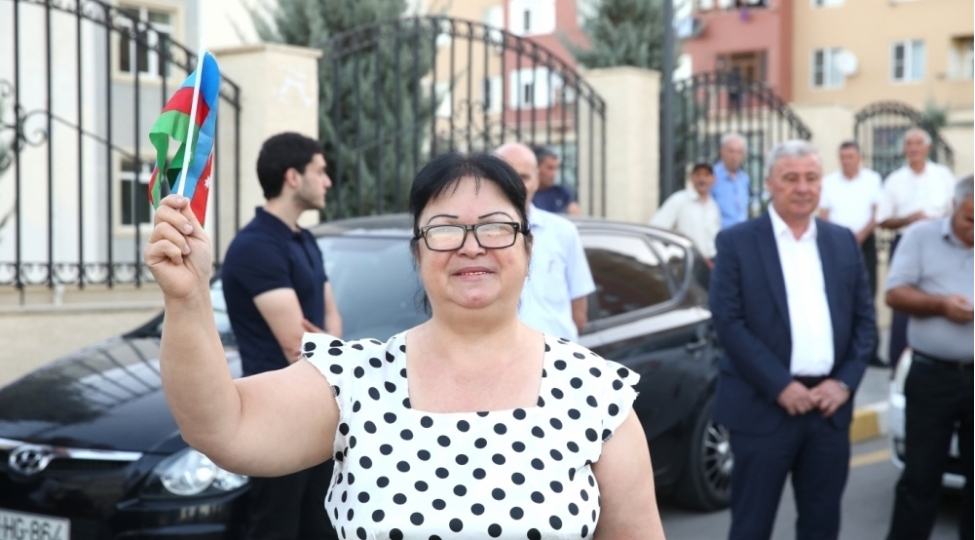 fuzulinin-daha-68-sakini-dogma-yurda-qayidir