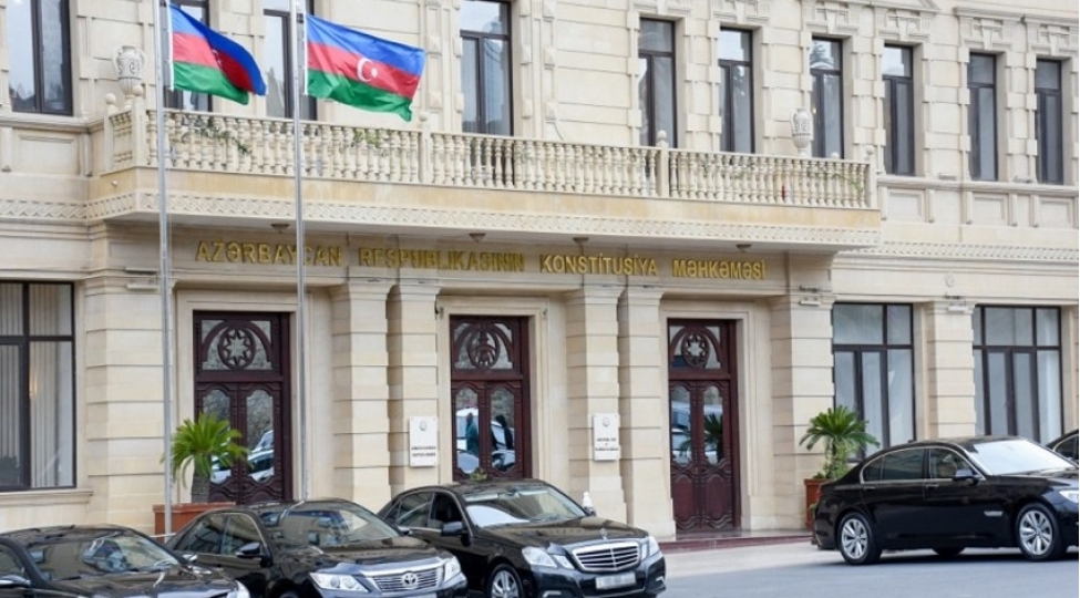 konstitusiya-mehkemesinde-tacikistandan-olannumayende-heyeti-ile-gorush-kechirilib