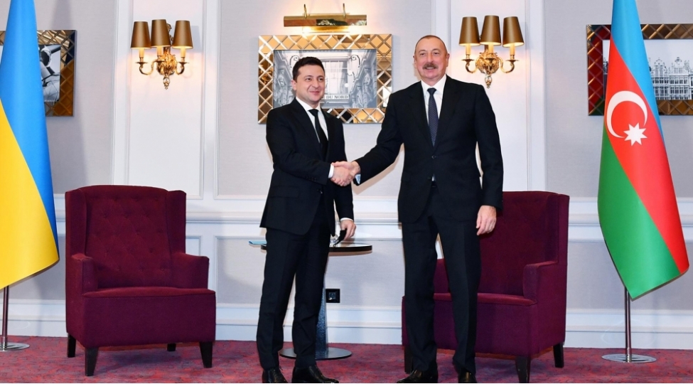 prezident-ilham-eliyev-volodimir-zelenskini-tebrik-edib