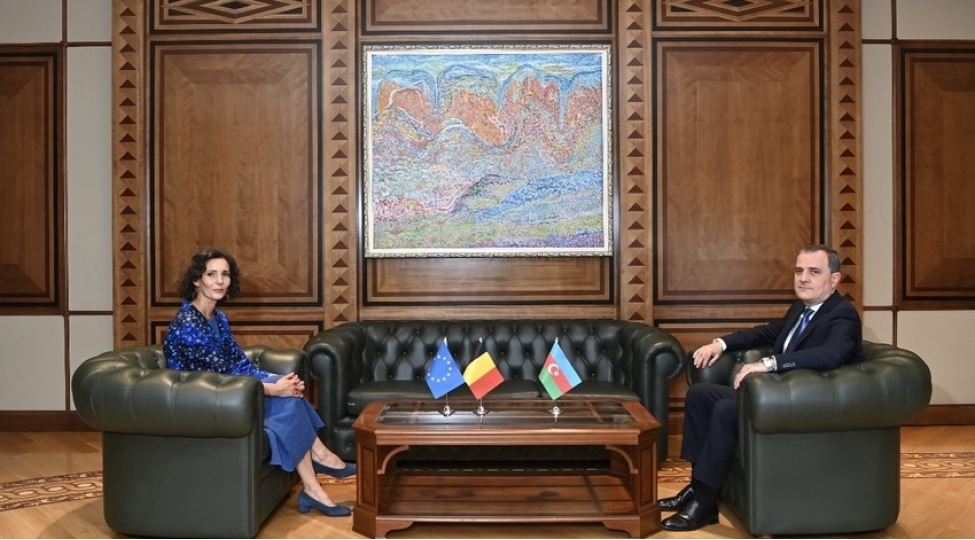 bakida-azerbaycan-ve-belchika-xarici-ishler-nazirlerinin-gorushu-bashlayib