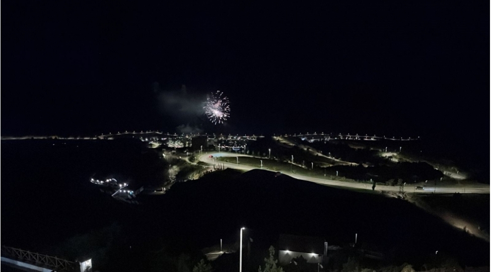 lachin-sheheri-gunu-munasibetile-mohteshem-ateshfeshanliq-olub