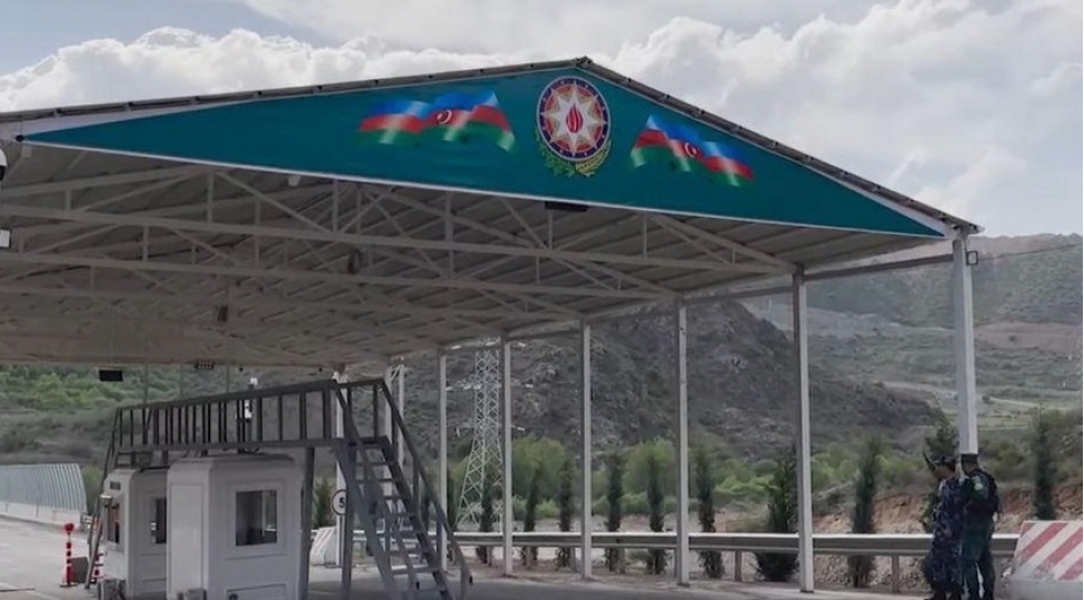 britaniyali-politoloq-azerbaycan-ermeni-futbolchulara-qarshi-alicenabliq-numayish-etdirdi