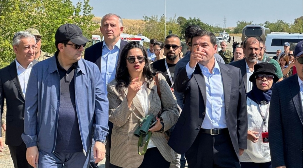 olkemizin-suveren-erazisinde-butun-yollar-achiq-olmalidir-hikmet-haciyev