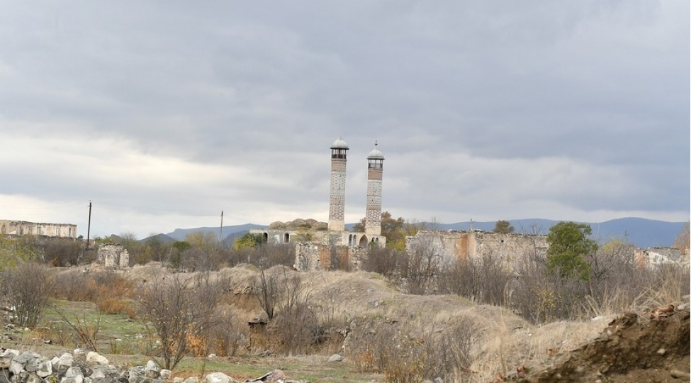 iet-numayende-heyetinin-agdama-seferi-bashlayib