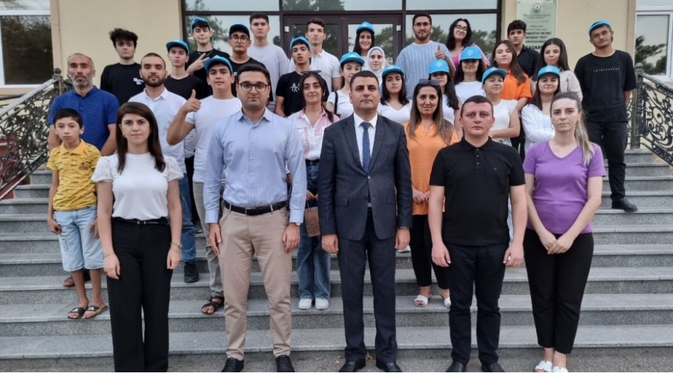 yap-neftchala-rayon-teshkilati-terefinden-gencler-uchun-gunerzi-yay-dushergesi-teshkil-olunub-foto