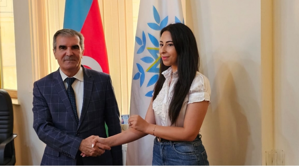 sebail-rayonunda-yap-siralarina-yeni-daxil-olanlara-uzvluk-vesiqeleri-teqdim-edilib-foto