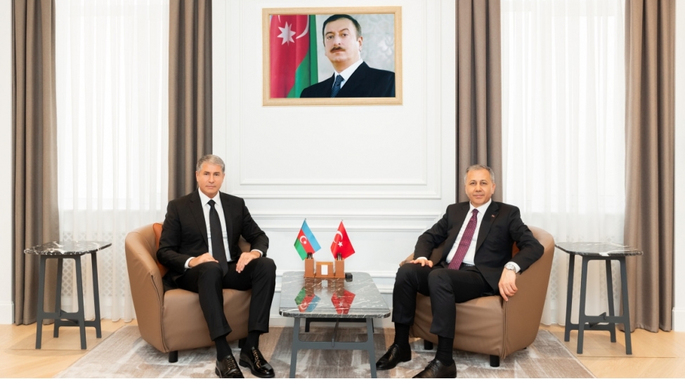 vilayet-eyvazov-turkiye-din-bashchisi-ile-gorushub