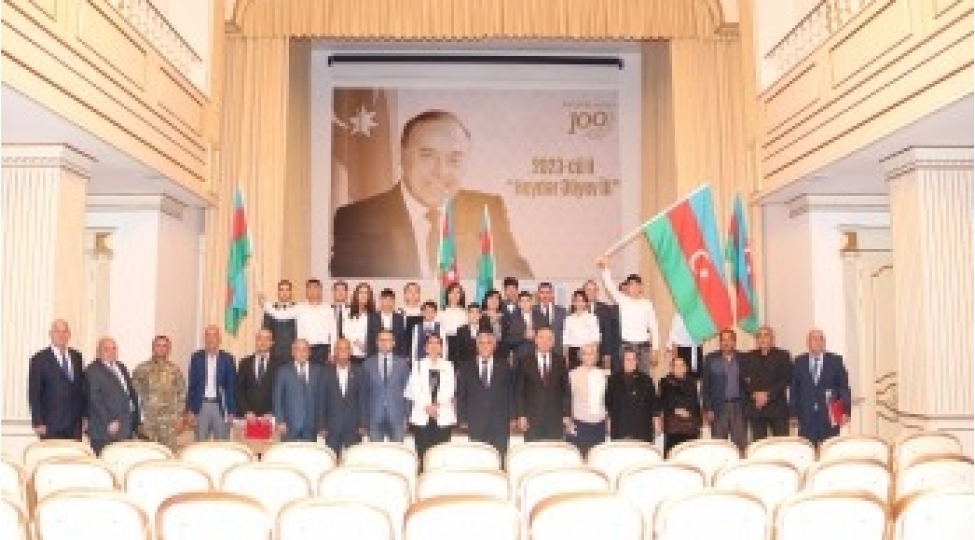 xalqa-xidmet-numunesi-foto