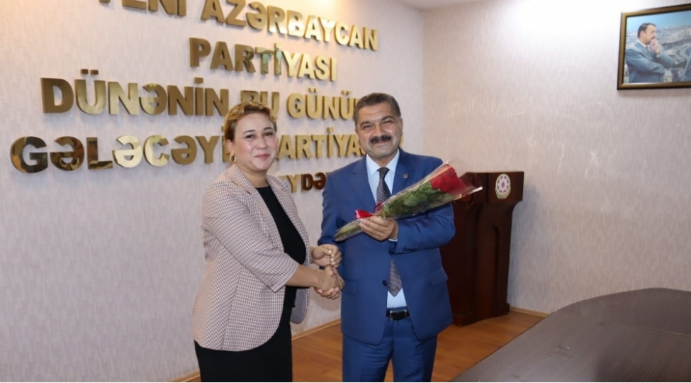 yap-imishli-rayon-teshkilatinda-muellimlerle-gorush-kechirilib-foto