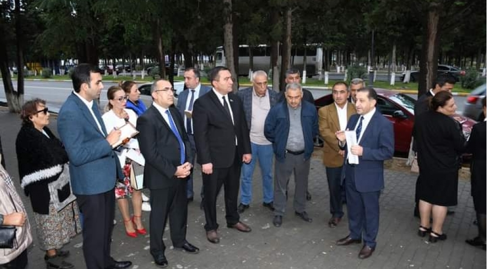 sumqayitda-vetendashlarla-gorush-kechirilib-foto