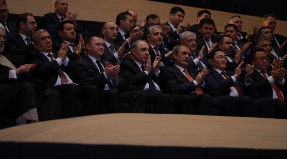 ulu-onder-heyder-eliyevin-anadan-olmasinin-100-illiyi-ile-elaqedar-tedbir-kechirilib-foto