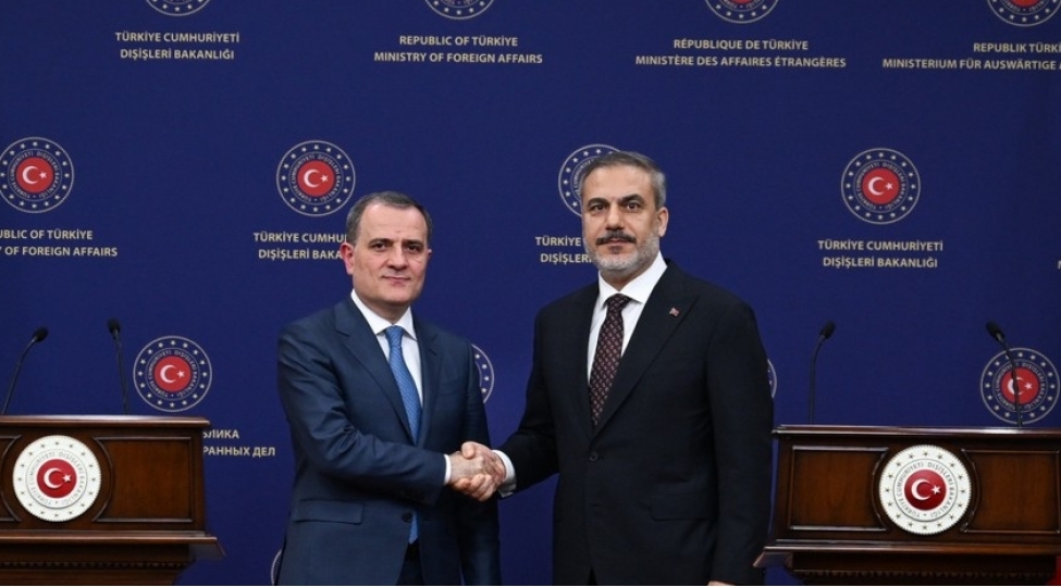 hakan-fidan-bmt-bash-assambleyasinin-iclasi-cherchivesinde-ceyhun-bayramovla-gorushub