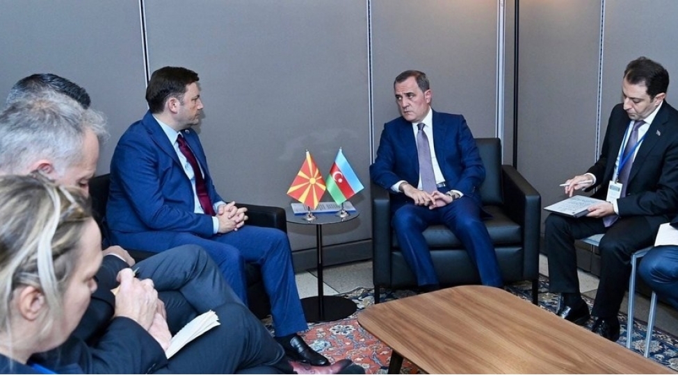atet-sedri-azerbaycan-ve-ermenistanin-xarici-ishler-nazirleri-ile-gorushub-foto
