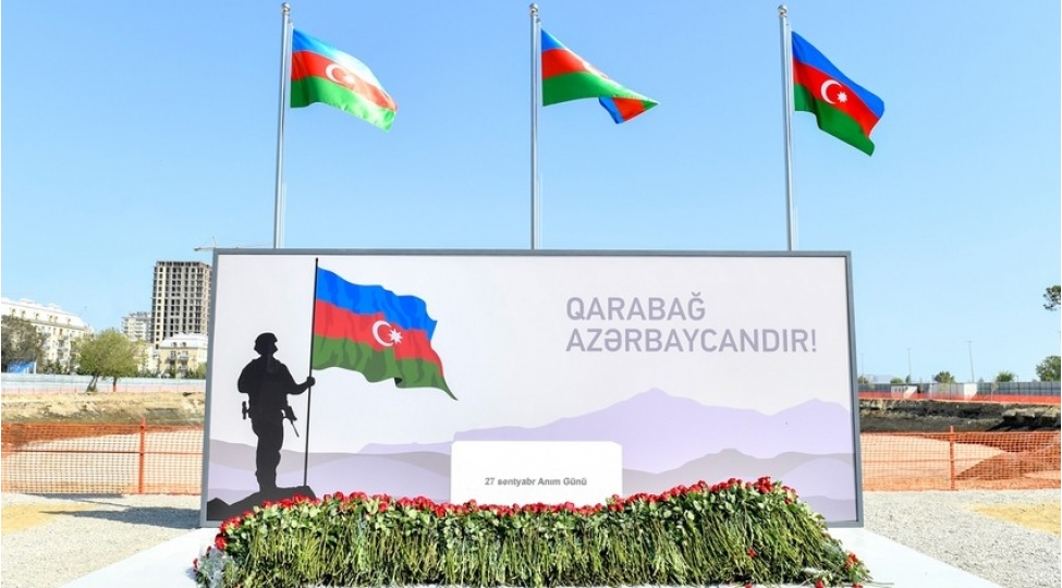iqtisadiyyat-nazirliyinin-kollektivi-zefer-parkinda-olub-foto