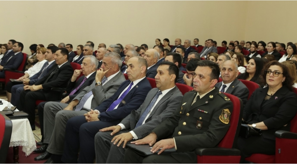 umummilli-liderin-xalqimiz-qarshisinda-xidmetleri-misilsizdir-foto