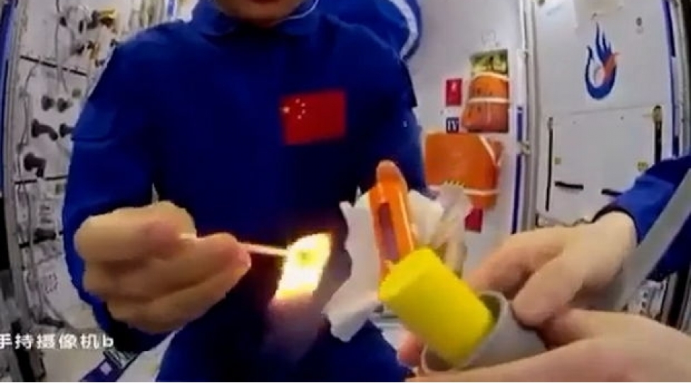 astronavtlar-kosmosda-qadagan-olunmush-tecrubeni-heyata-kechirdiler-video